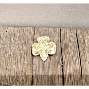 Vintage Girl Scout 1952 Korean War Type 6C Stamped Membership Pin Official Lapel